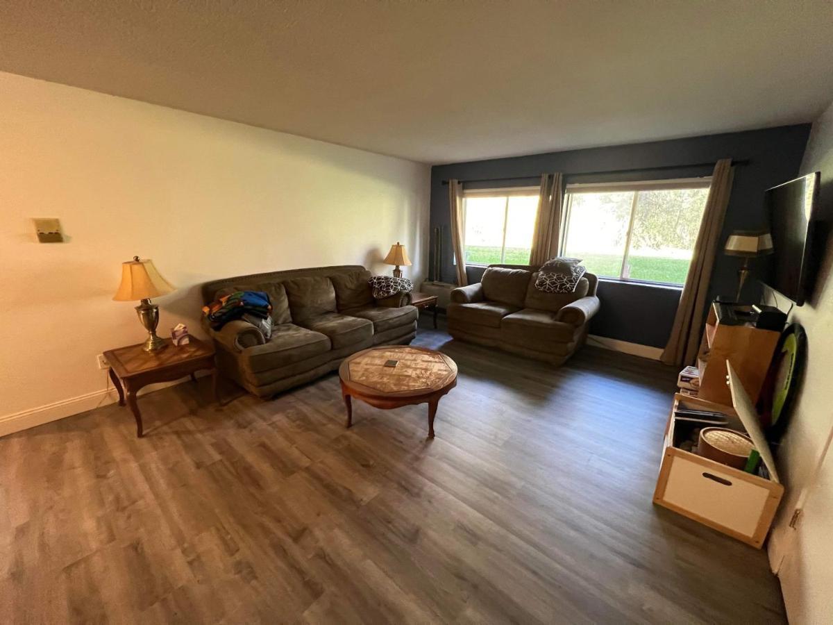 Rustic Girdwood Condo Экстерьер фото